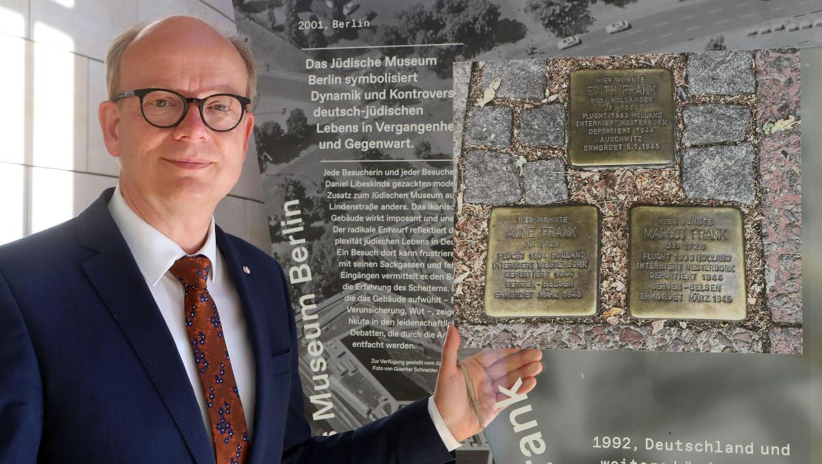 Landtagspräsident André Kuper eröffnete die Ausstellung „Shared History – 1700 Jahre jüdisches Leben in Deutschland“.